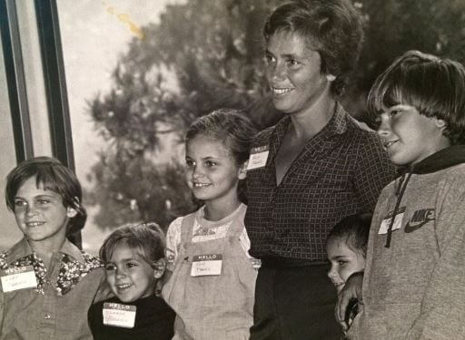 Throwback picture of Arlyn Phoenix with her children.